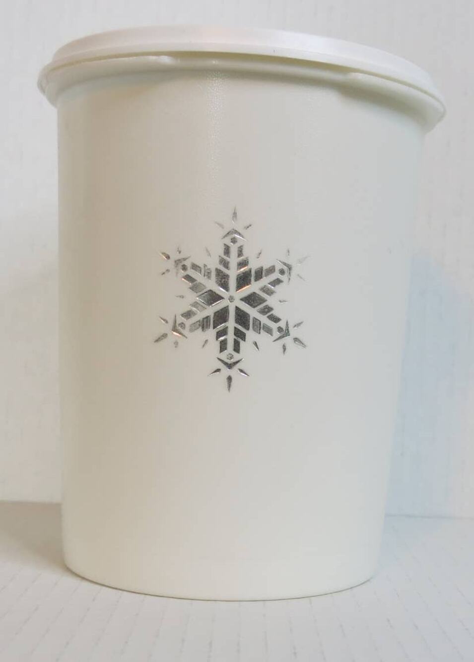 VINTAGE TUPPERWARE Snowflake Canister Press Sunburst Lid White Silver 811-13